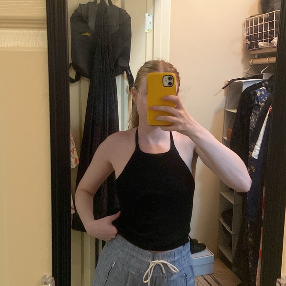 Black ribbed halter top - Picture 4 of 5